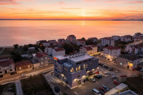 Mintos Luxury Resort, Podstrana